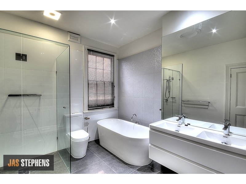 8 Leveson Street, North Melbourne VIC 3051