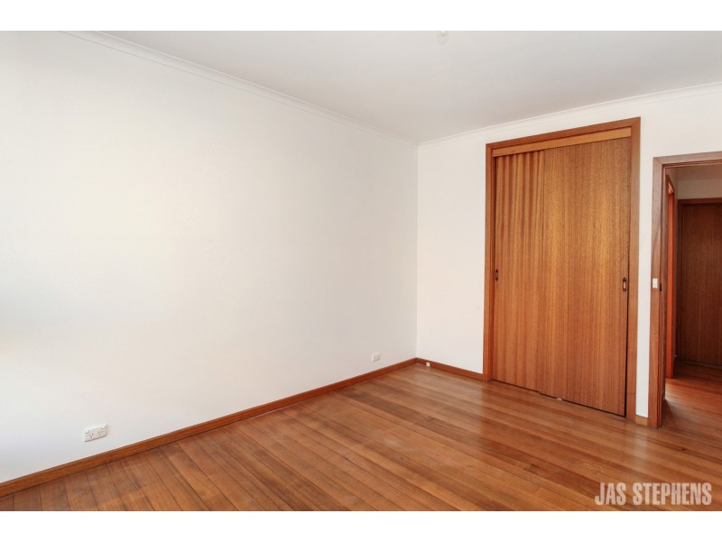 2/32 Barnett Street, Yarraville VIC 3013