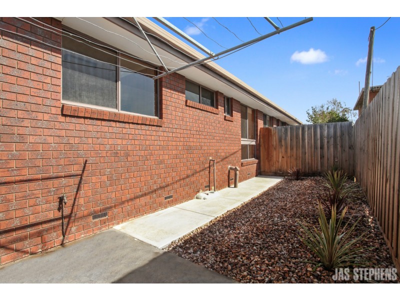 2/32 Barnett Street, Yarraville VIC 3013