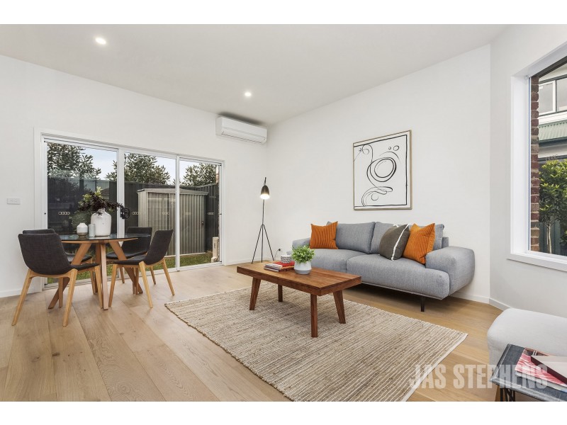 2/11 Pridham Street, Maribyrnong VIC 3032