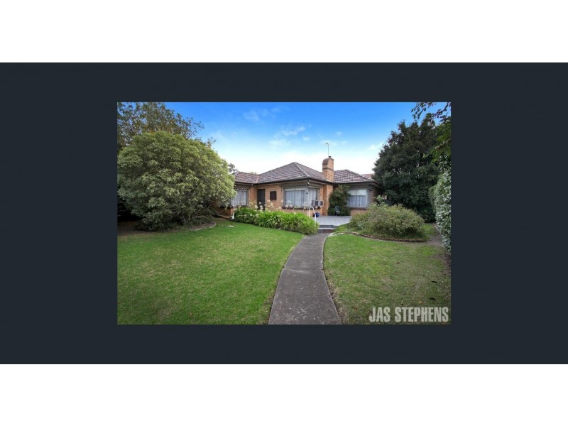 14 Vernon Street, South Kingsville VIC 3015