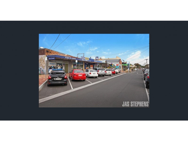 14 Vernon Street, South Kingsville VIC 3015