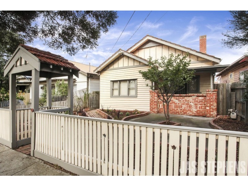 7 Broad Street, West Footscray VIC 3012