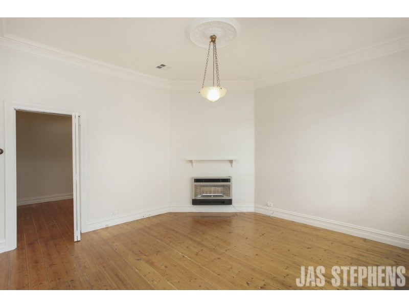 7 Broad Street, West Footscray VIC 3012