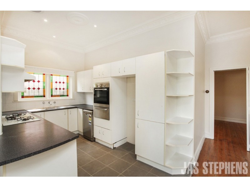 7 Broad Street, West Footscray VIC 3012