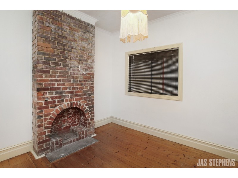 85 Alexander Street, Seddon VIC 3011