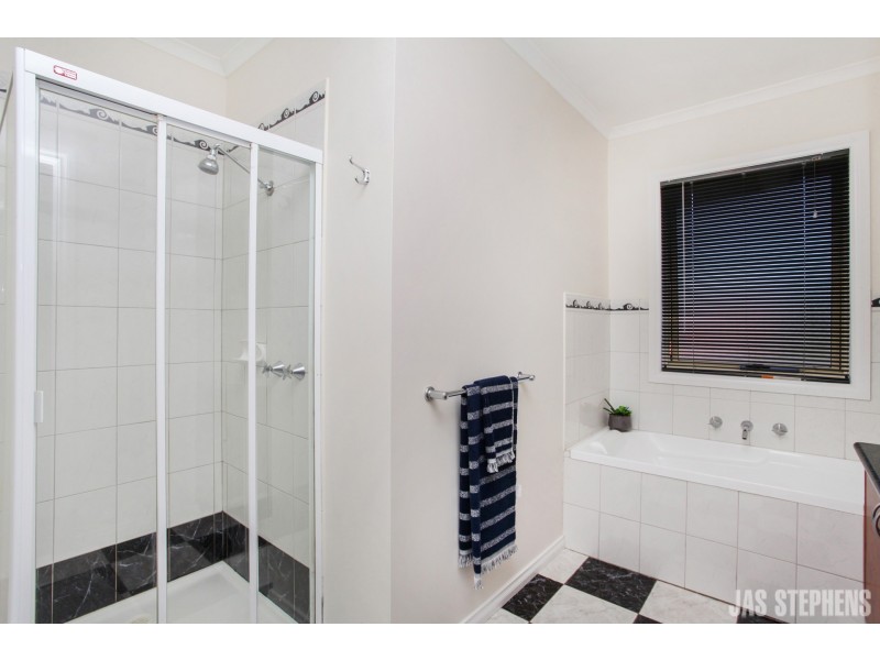 24 Vine Street, West Footscray VIC 3012