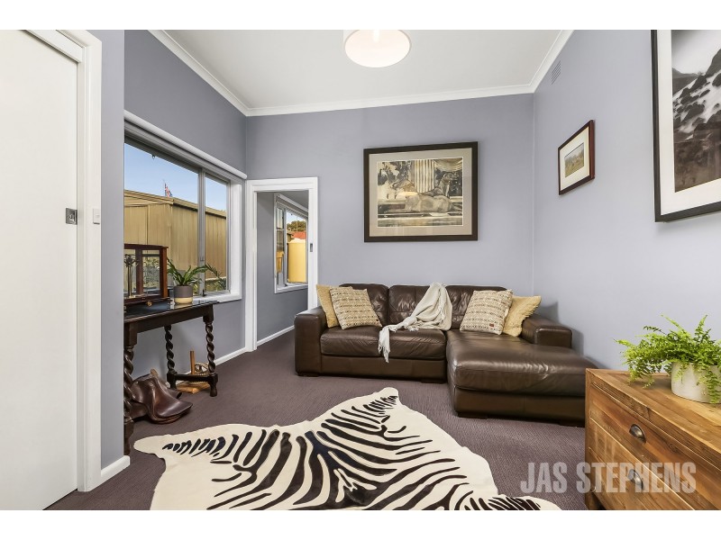 7 Albion Street, Kingsville VIC 3012