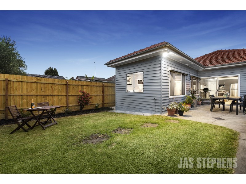 7 Albion Street, Kingsville VIC 3012