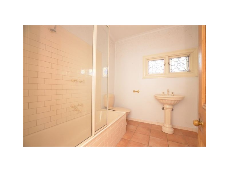 11 Buckingham Street, Footscray VIC 3011