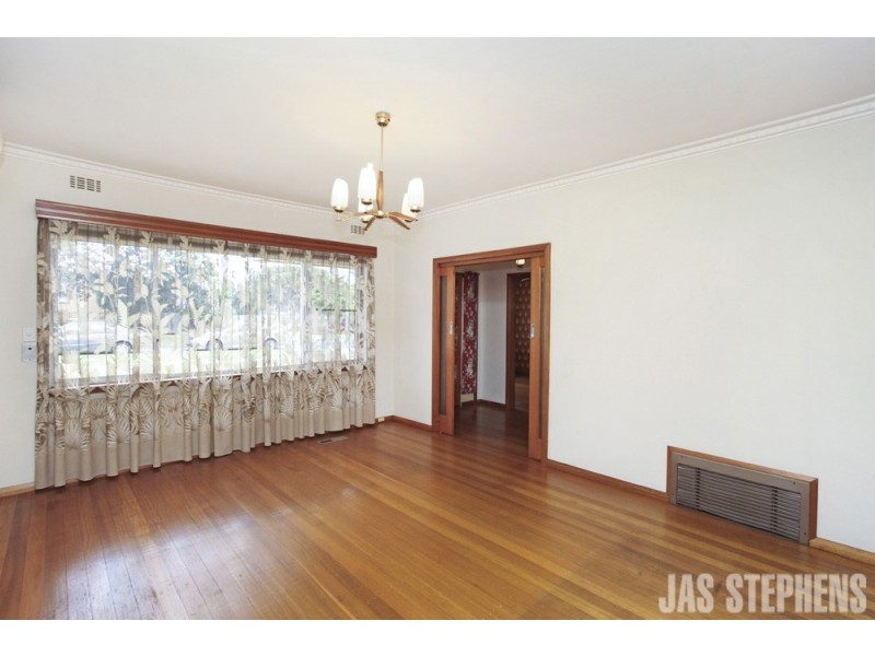 12 Randall Street, Maribyrnong VIC 3032