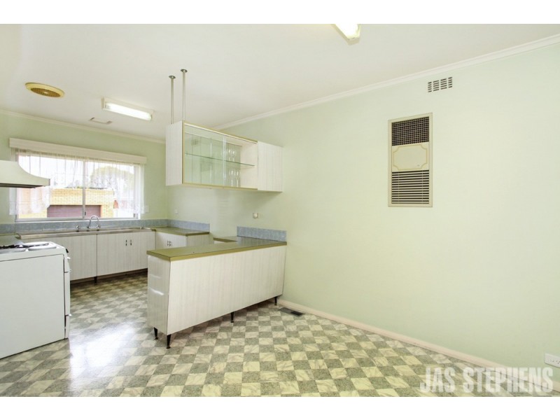 12 Randall Street, Maribyrnong VIC 3032