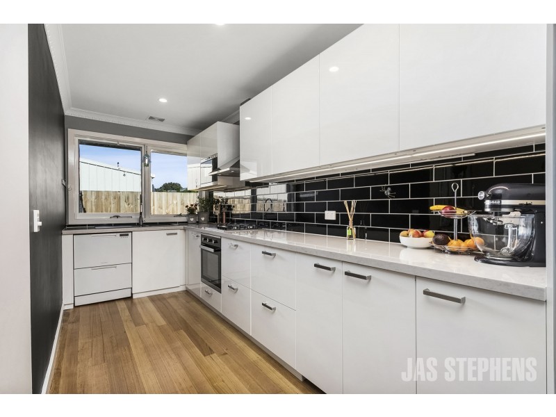 4/101 Blackshaws Road, Newport VIC 3015