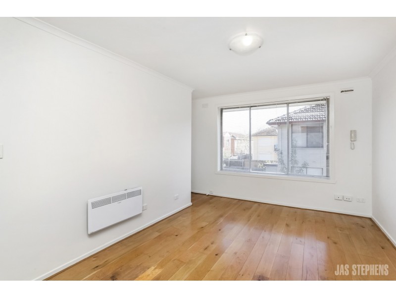 16/705 Barkly Street, West Footscray VIC 3012