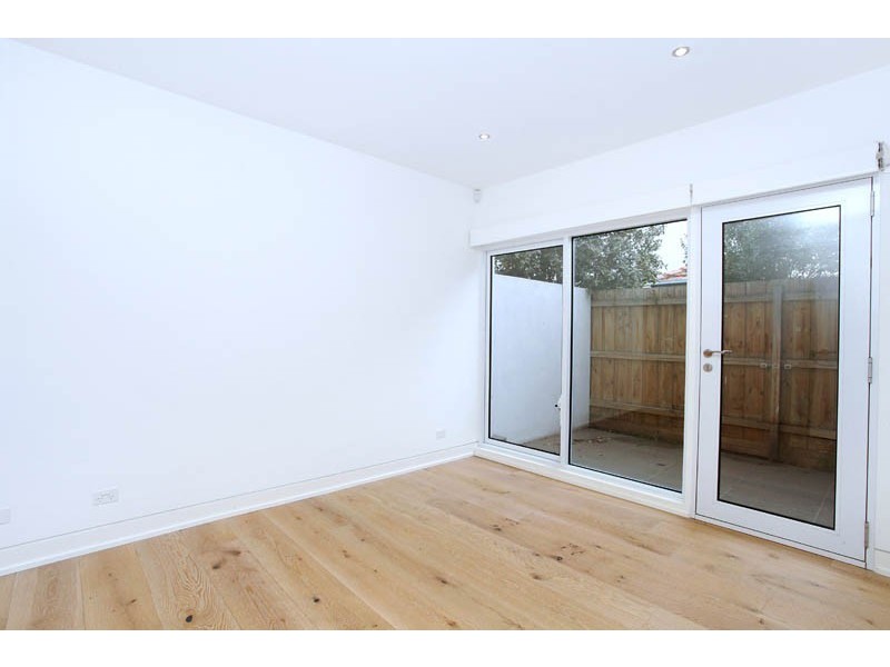 2/24 The Esplanade, Williamstown VIC 3016