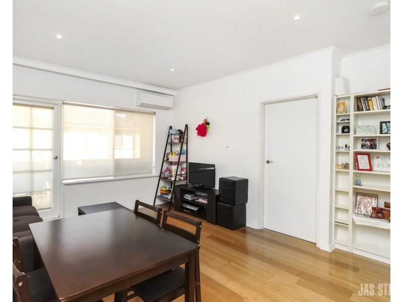 9/17 Kingsville Street, Kingsville VIC 3012