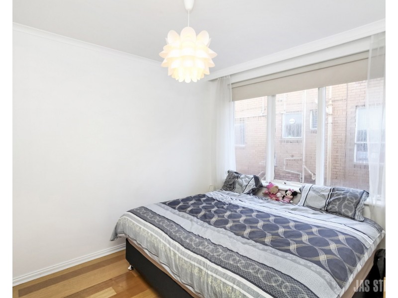 9/17 Kingsville Street, Kingsville VIC 3012