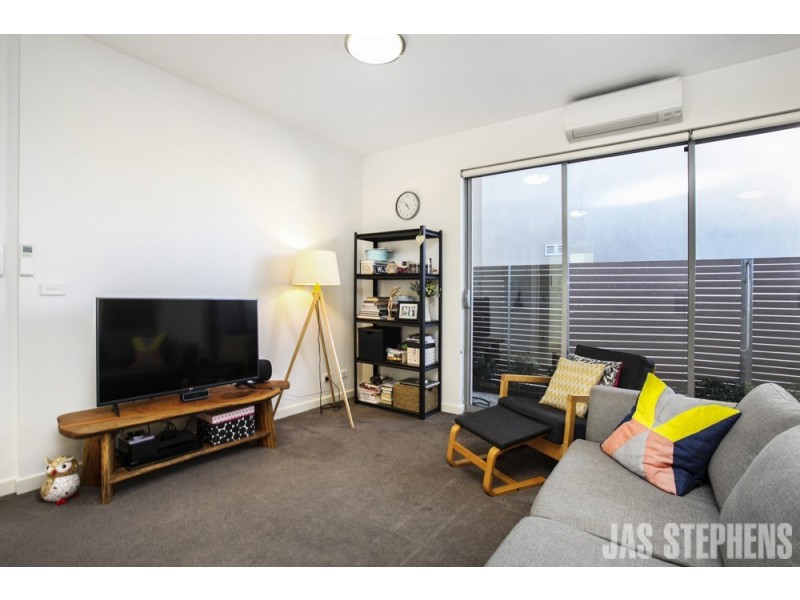 1/34 Sydenham Street, Seddon VIC 3011