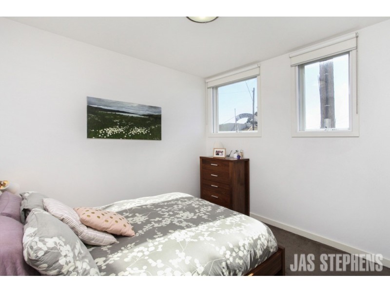 1/34 Sydenham Street, Seddon VIC 3011