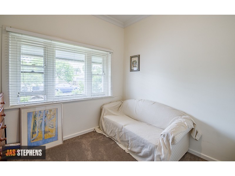 10 Norfolk Street, Maidstone VIC 3012