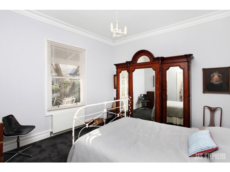 7 Thomson Street, Seddon VIC 3011