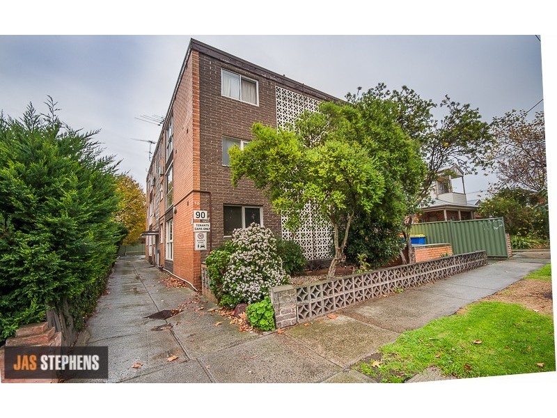 11/90 Roberts Road, West Footscray VIC 3012