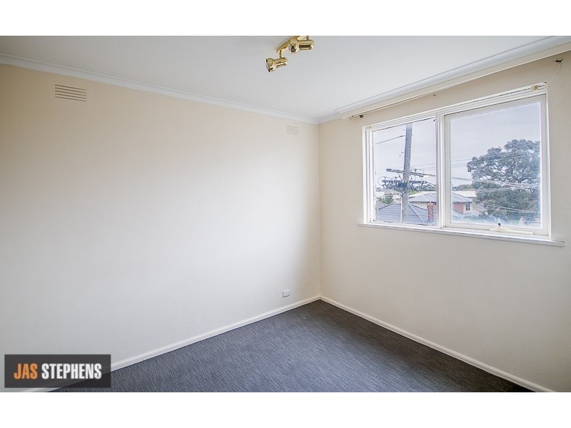 11/90 Roberts Road, West Footscray VIC 3012