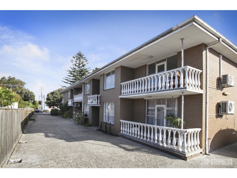 3/70 Droop Street, Footscray VIC 3011