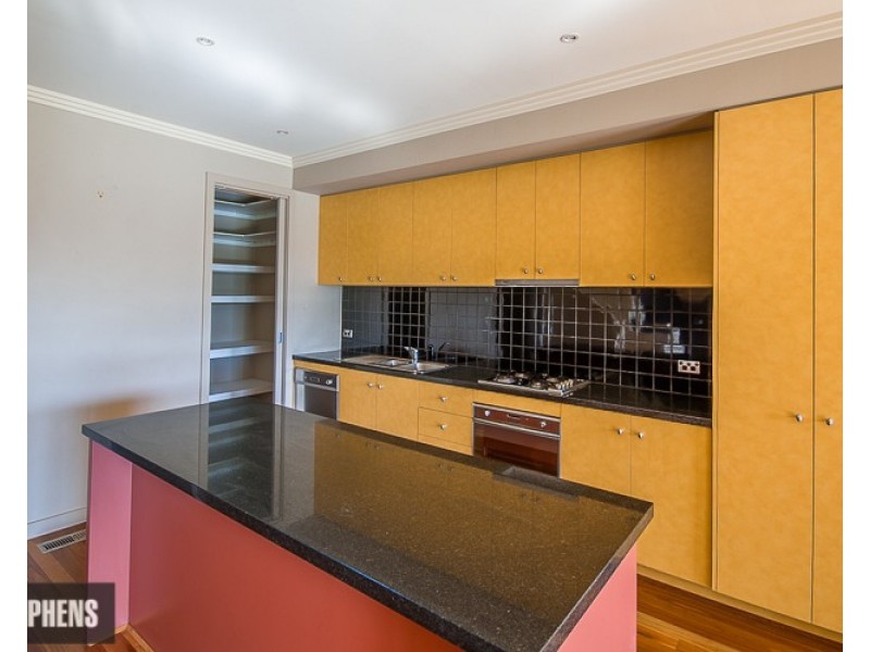 6 Stonehenge Mews, Williamstown VIC 3016