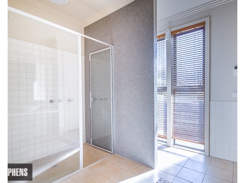 6 Stonehenge Mews, Williamstown VIC 3016