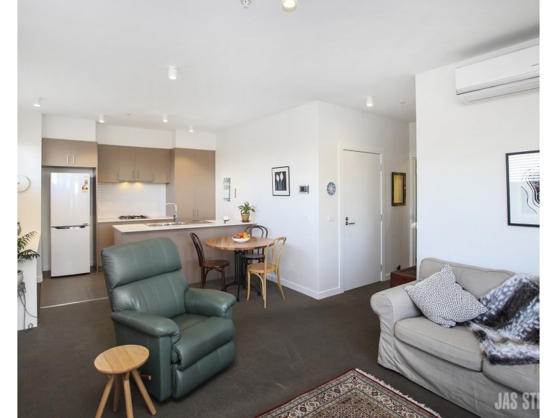 303/699A Barkly Street, West Footscray VIC 3012