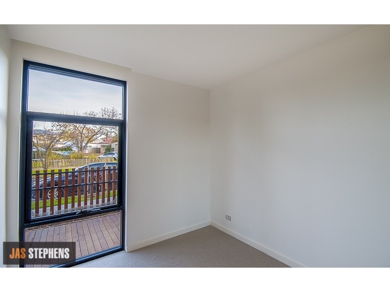 12/6 Paine Street, Newport VIC 3015