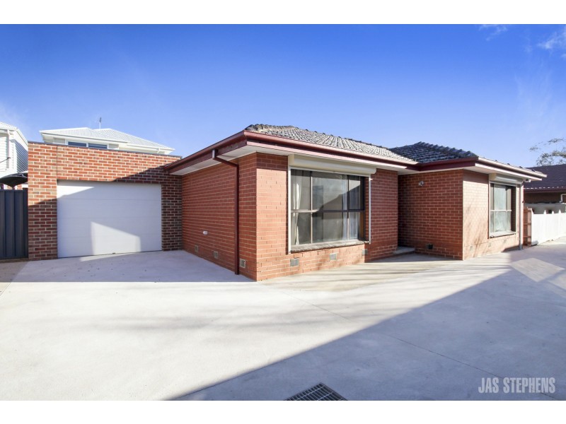 2/81 Alma Street, West Footscray VIC 3012