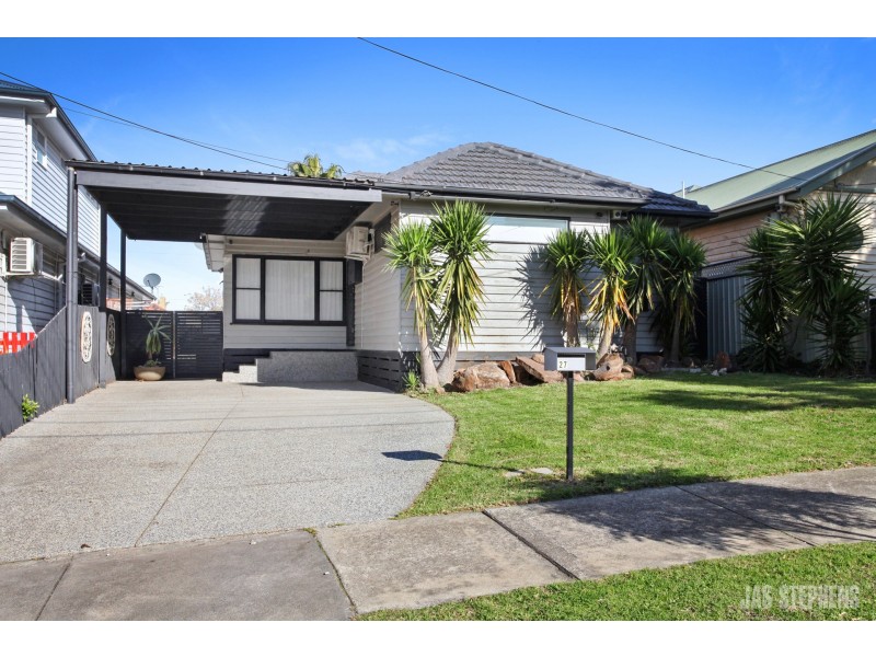 27 St Leonard’s Avenue, Yarraville VIC 3013