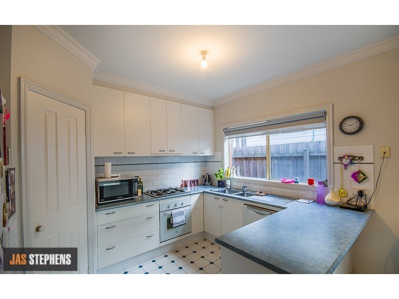 1/49 Charlotte Street, Newport VIC 3015