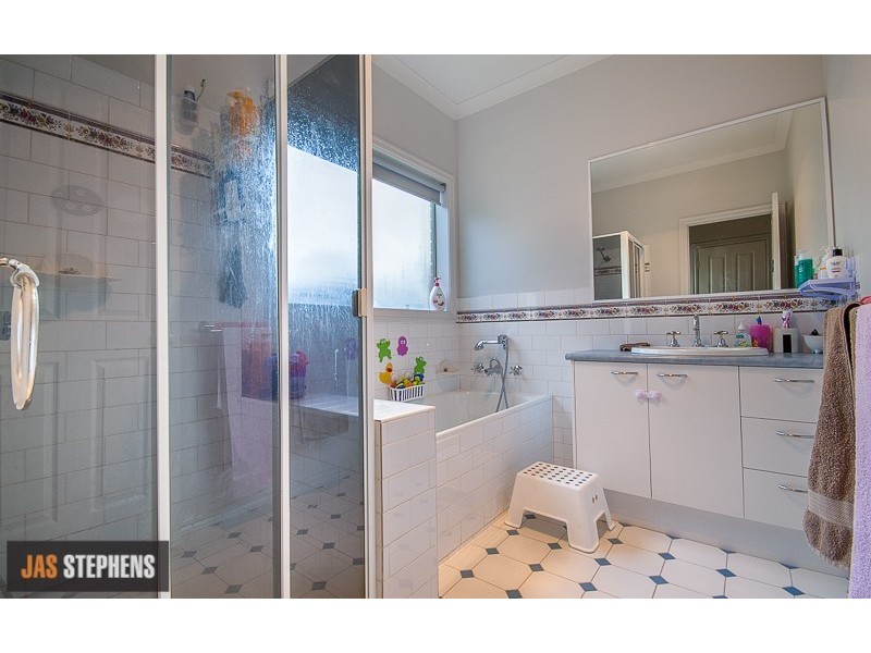 1/49 Charlotte Street, Newport VIC 3015