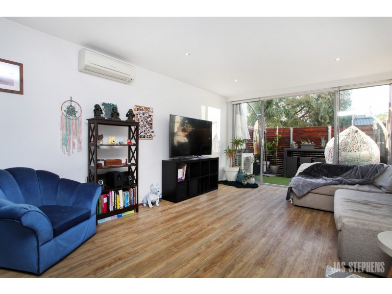 22/53 Whitehall Street, Footscray VIC 3011