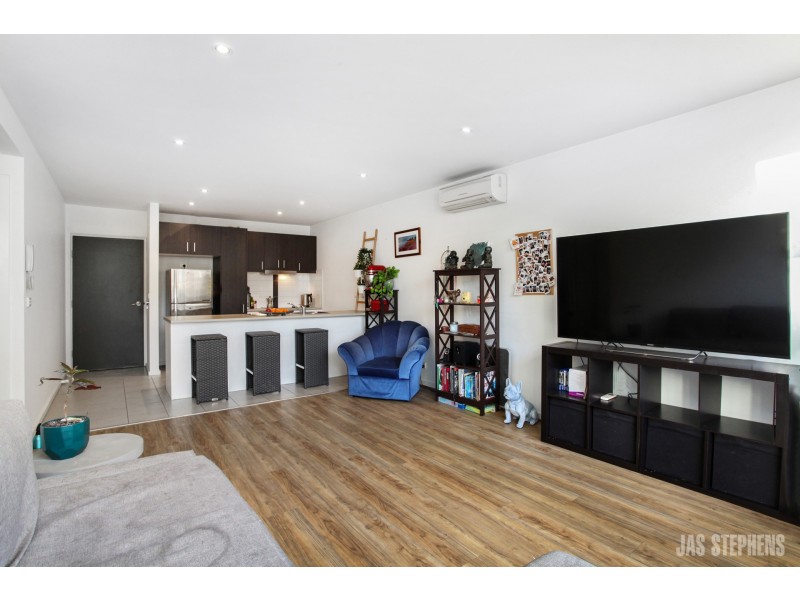 22/53 Whitehall Street, Footscray VIC 3011