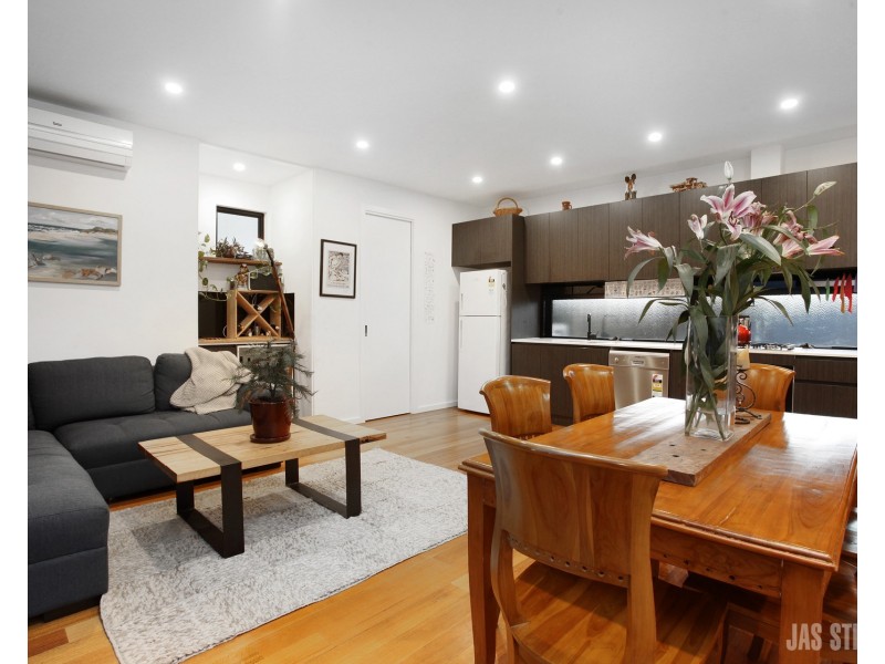 2B Ballard Street, Yarraville VIC 3013