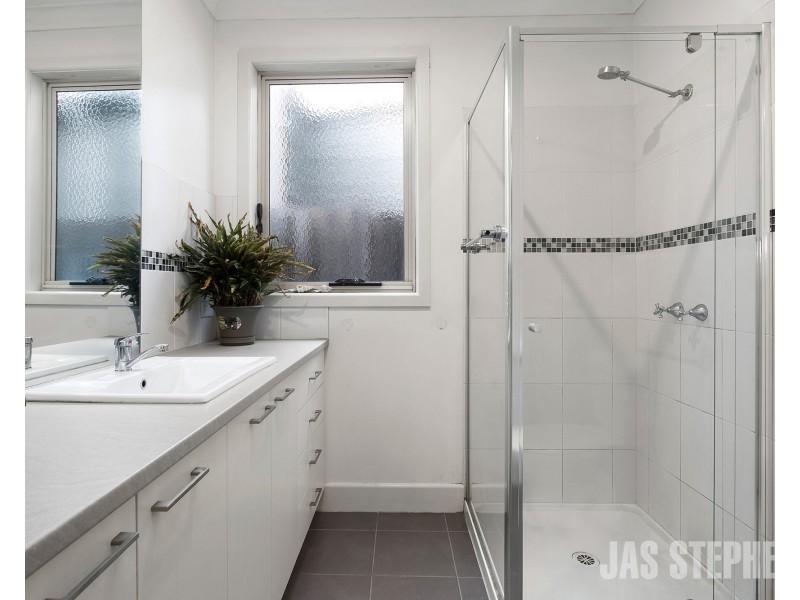 35 Robbs Road, West Footscray VIC 3012