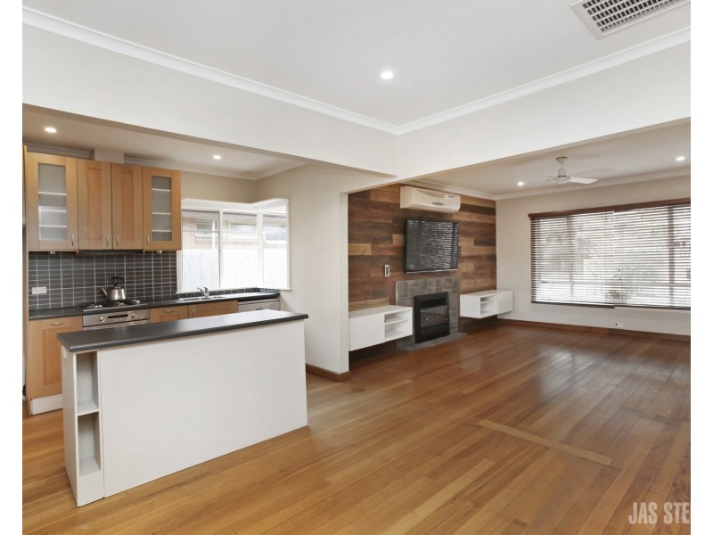 101 Fifth Avenue, Altona North VIC 3025