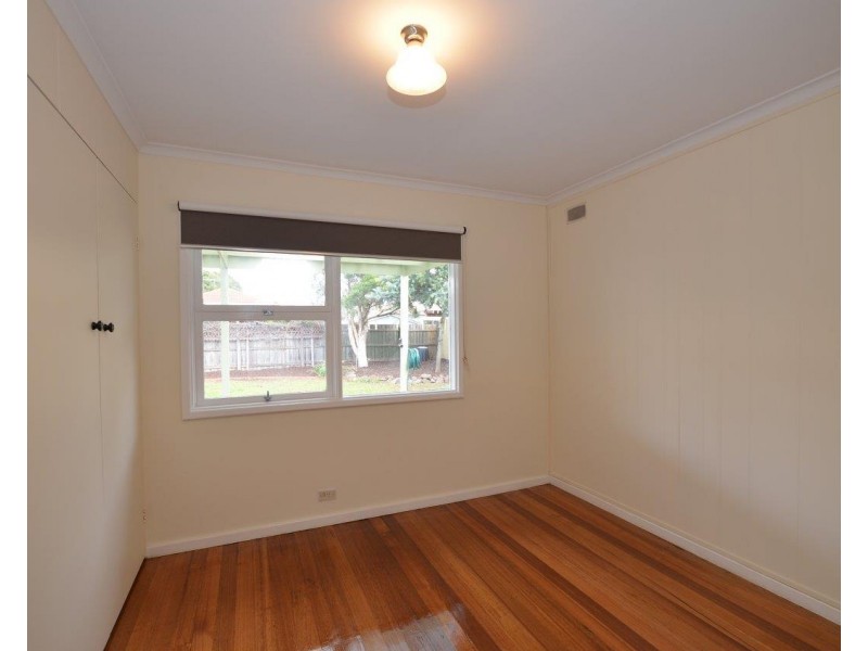 13 Spears Court, Altona VIC 3018