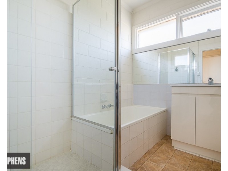 9/99-101 Summerhill Road, Footscray VIC 3011