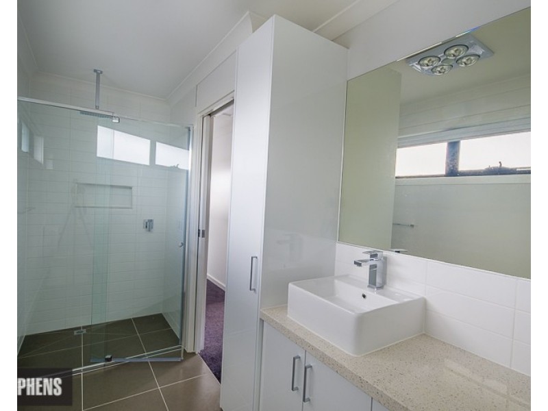 87 Graham Street, Newport VIC 3015