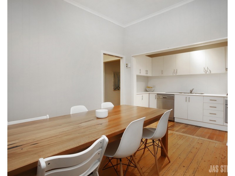 139 Coronation Street, Kingsville VIC 3012