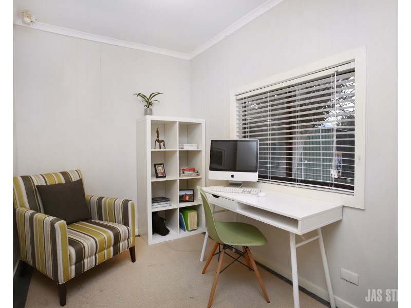 139 Coronation Street, Kingsville VIC 3012