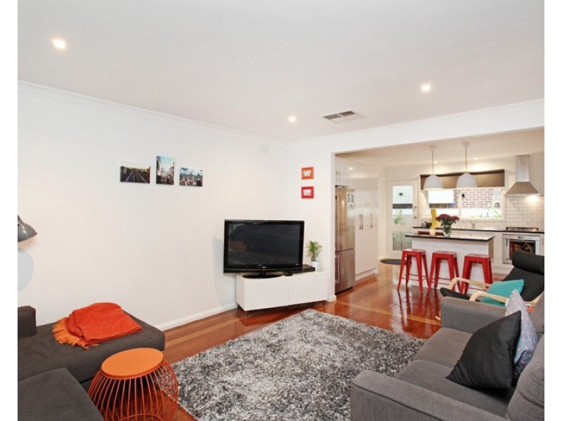 8/353 Geelong Road, Kingsville VIC 3012