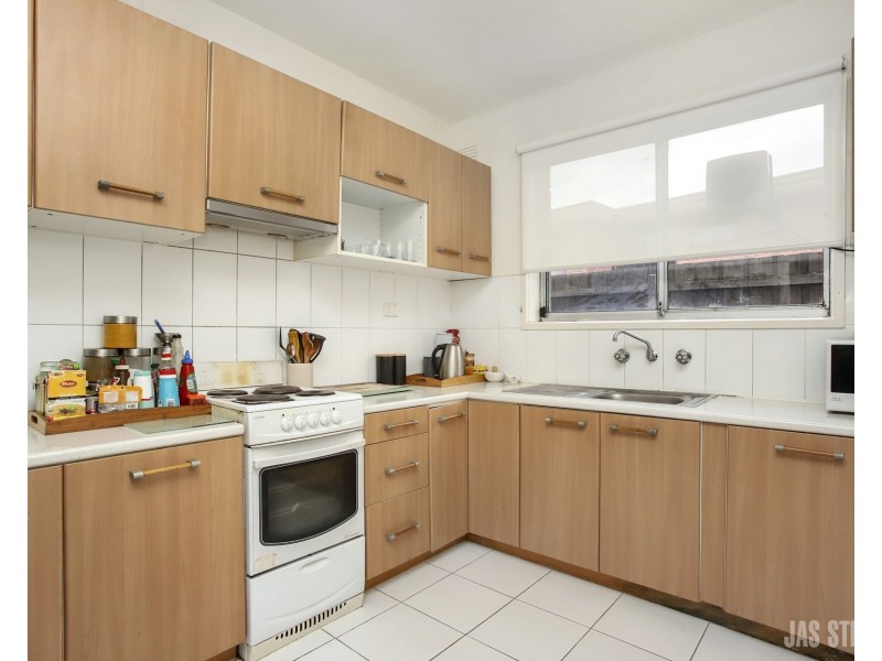 1/6 Hatfield Court, West Footscray VIC 3012