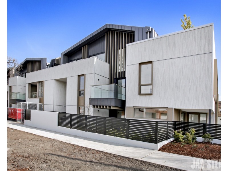 202/46 Fehon Street, Yarraville VIC 3013