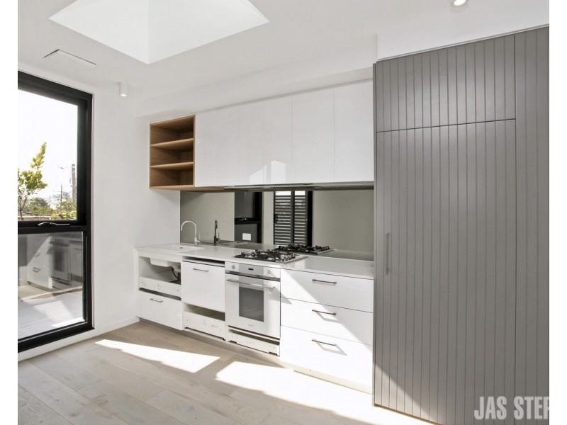 202/46 Fehon Street, Yarraville VIC 3013